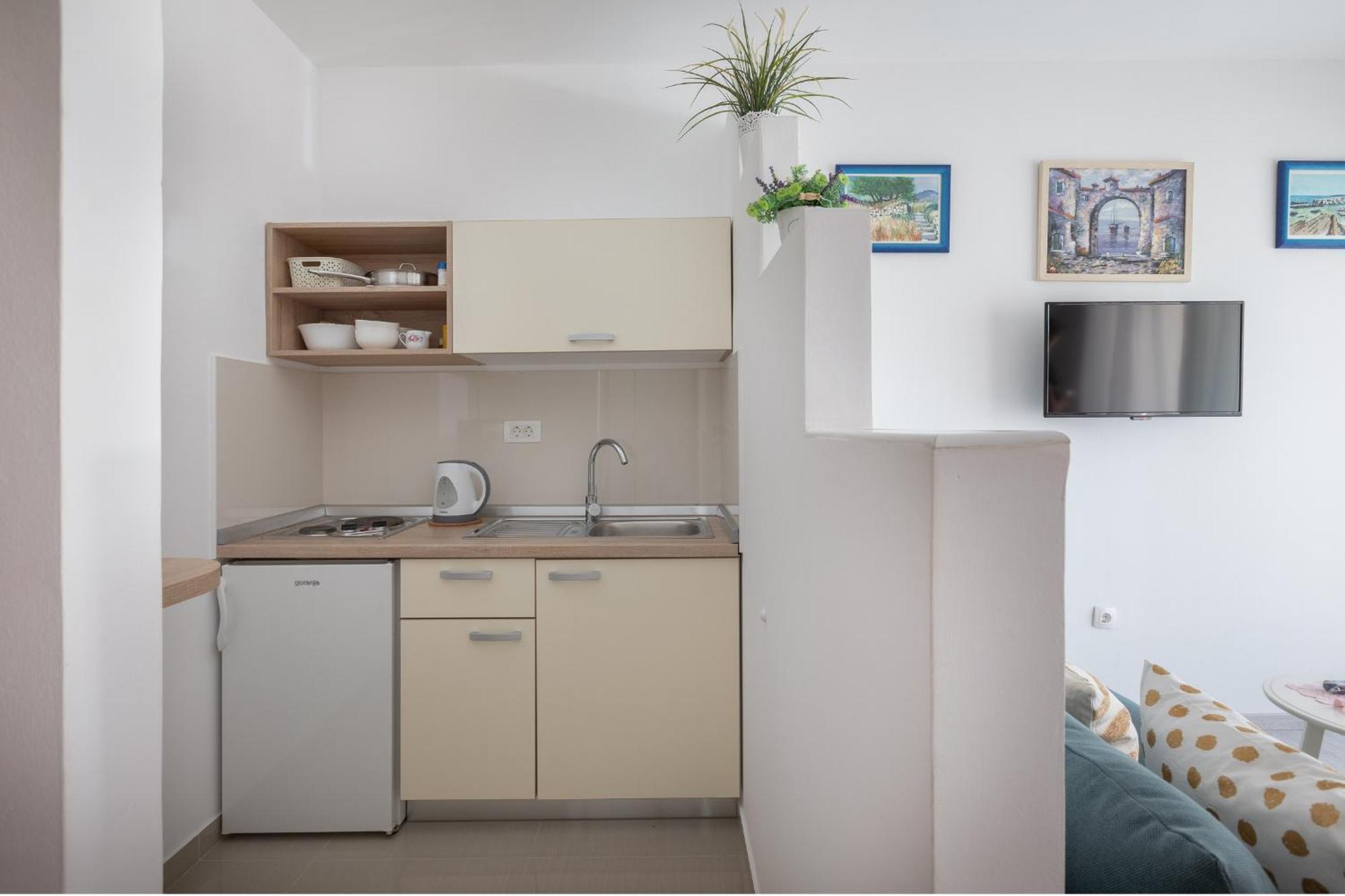 Miandmi Apartments マカルスカ エクステリア 写真